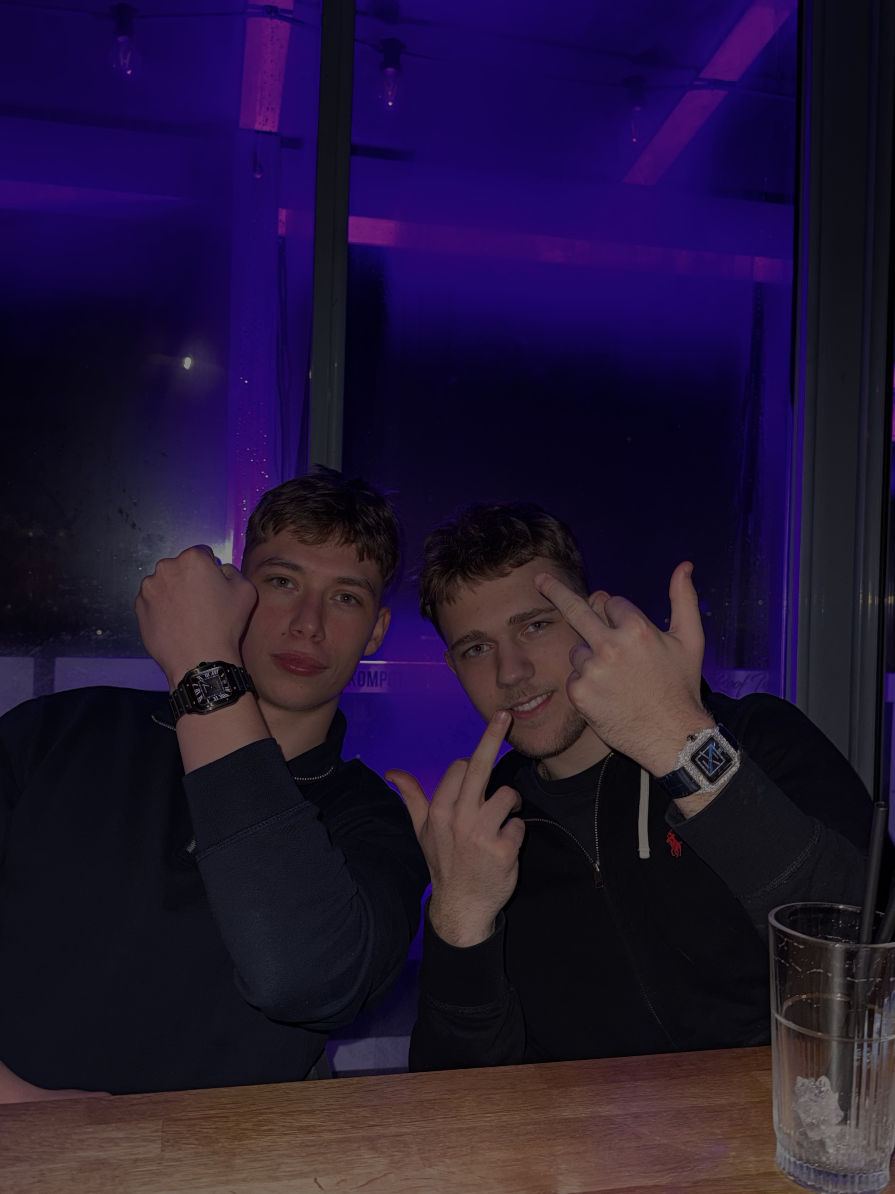 Michał i Piotrek — współzałożyciele Ace of Close
